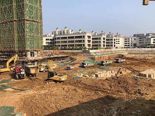 中國安能第二工程局湖畔學(xué)苑項(xiàng)目部“戰(zhàn)疫情，抓復(fù)工”