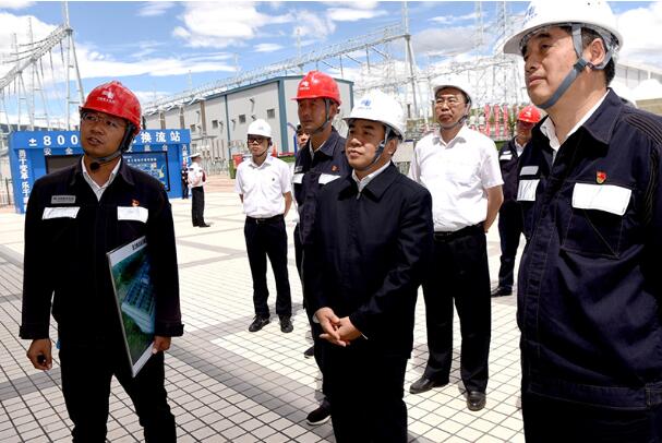 南方電網(wǎng)公司董事長、黨組書記孟振平赴云南調(diào)研