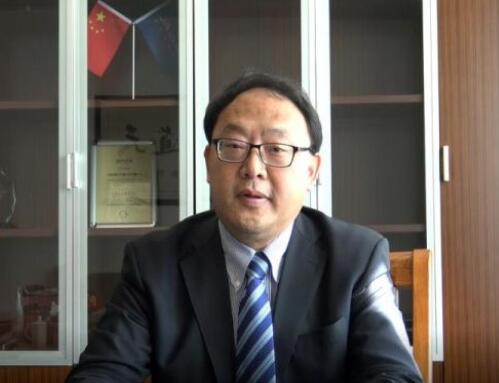 晶澳科技執(zhí)行總裁牛新偉：強(qiáng)而不爭(zhēng)，順勢(shì)而為
