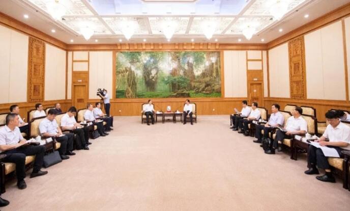 中核集團(tuán)總經(jīng)理、黨組副書記顧軍與福建省委副書記、代省長(zhǎng)王寧會(huì)談