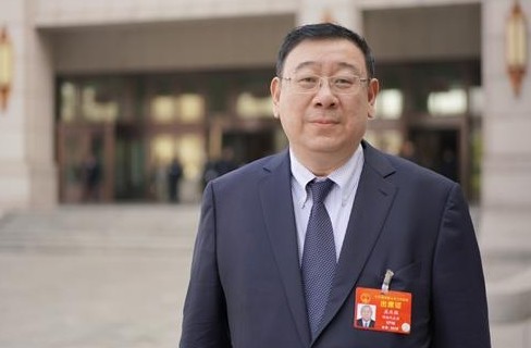 國網(wǎng)湖南省電力有限公司董事長、黨委書記 孟慶強(qiáng):推動(dòng)電池儲(chǔ)能產(chǎn)業(yè)發(fā)展 助力實(shí)現(xiàn)碳達(dá)峰、碳中和目標(biāo)