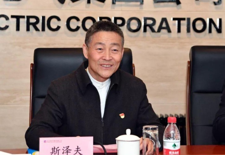 發(fā)展新能源要與電力安全統(tǒng)籌兼顧——訪全國(guó)政協(xié)常委，哈爾濱電氣集團(tuán)有限公司黨委書記、