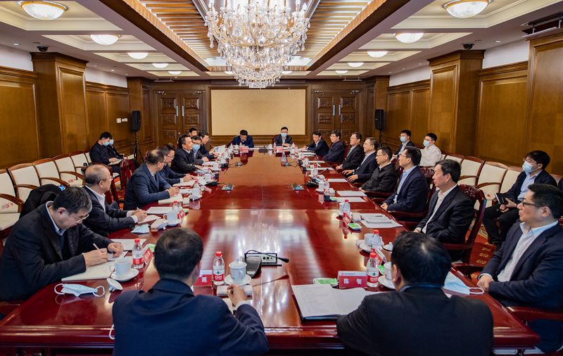 鄒磊、寇偉會見哈電集團(tuán)董事長曹志安、總經(jīng)理吳偉章