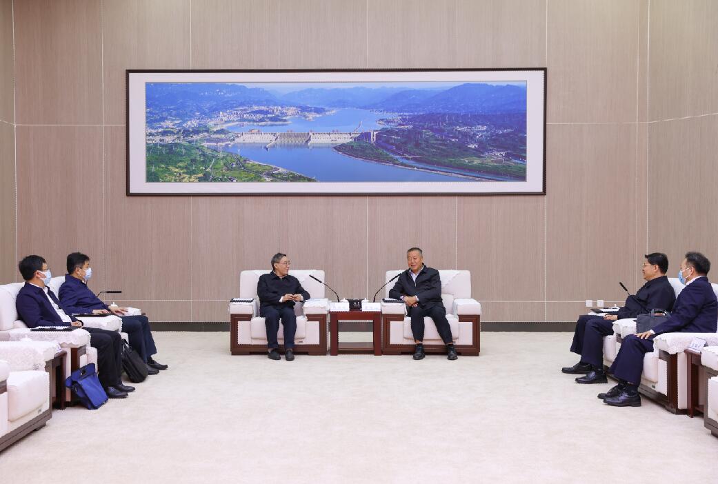 湖北省委常委、省紀(jì)委書記侯淅珉到三峽集團(tuán)調(diào)研指導(dǎo)