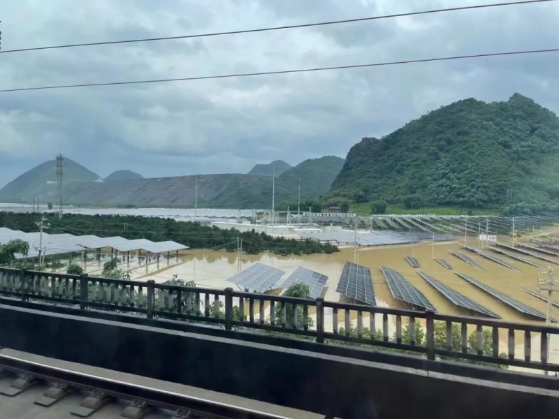 地面電站秒變漂浮電站，又一光伏電站被水淹！