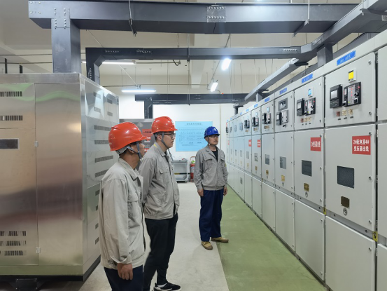 開展客戶側(cè)檢查，為企業(yè)安全用電保駕護(hù)航