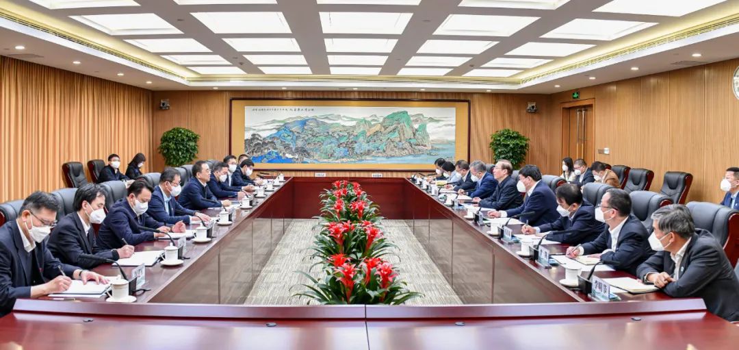 鄒磊、劉明勝與國家電網(wǎng)董事長辛保安、總經(jīng)理張智剛會談
