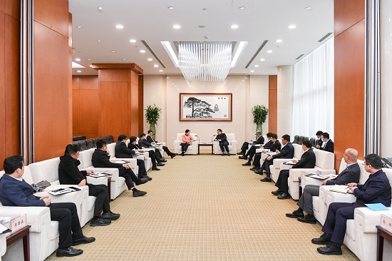 華能集團(tuán)總經(jīng)理、黨組副書記鄧建玲會(huì)見常州市市長盛蕾