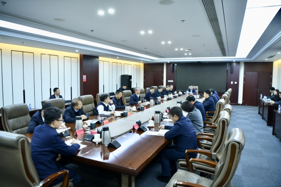 王斌與南昌市委常委、高新區(qū)黨工委書記王萬征會談