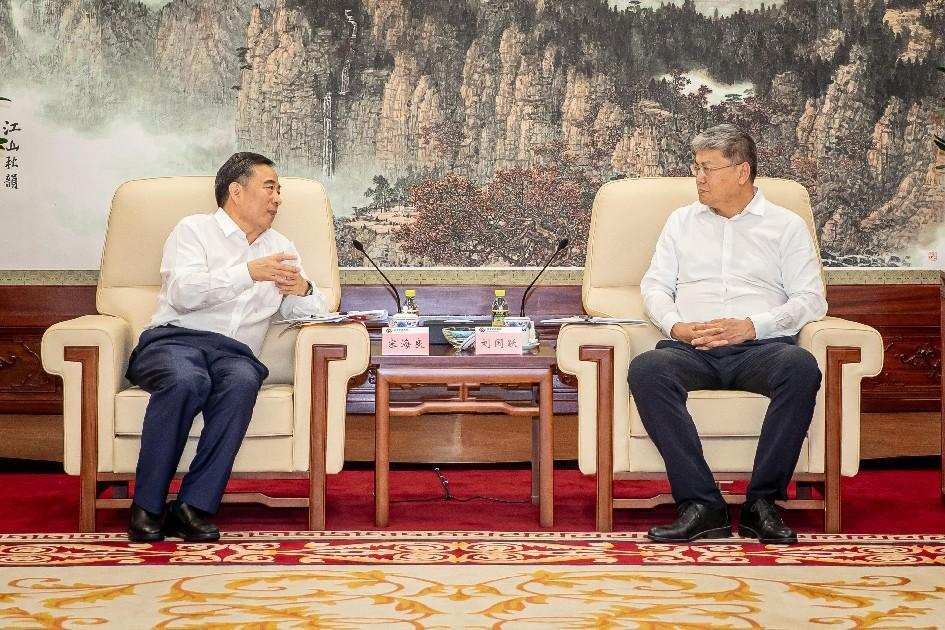 國家能源集團黨組書記、董事長劉國躍會見中國能建黨委書記、董事長宋海良