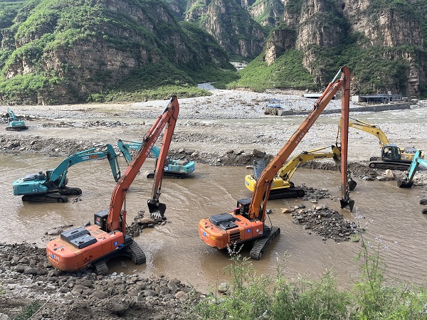 【搶險(xiǎn)救災(zāi) 我們在前線】中國建筑聞“汛”而動(dòng) 持續(xù)奮戰(zhàn)在抗災(zāi)一線