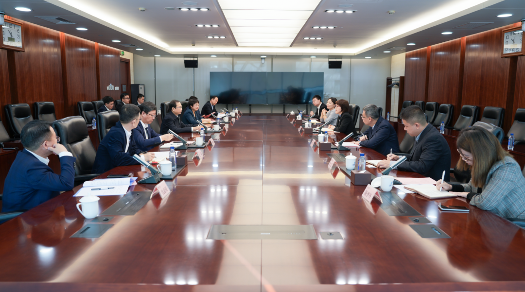 華電黨組書記、董事長(zhǎng)江毅會(huì)見絲元投資有限責(zé)任公司黨委書記、執(zhí)行董事韓紅梅