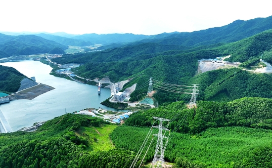 東北地區(qū)最大抽水蓄能電站首臺(tái)機(jī)組正式投產(chǎn)發(fā)電