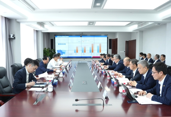 中國(guó)電建黨委書記、董事長(zhǎng)丁焰章赴上海片區(qū)子企業(yè)調(diào)研指導(dǎo)工作