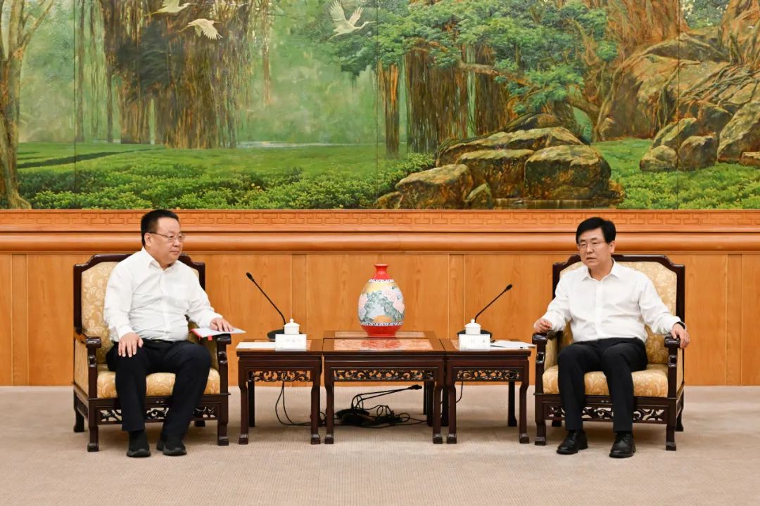 中核集團總經理、黨組副書記申彥鋒拜會福建省委副書記、省長趙龍