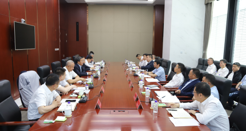 中國電建黨委常委、副總經(jīng)理劉源源與晉能控股集團黨委書記、董事長李國彪舉行會談