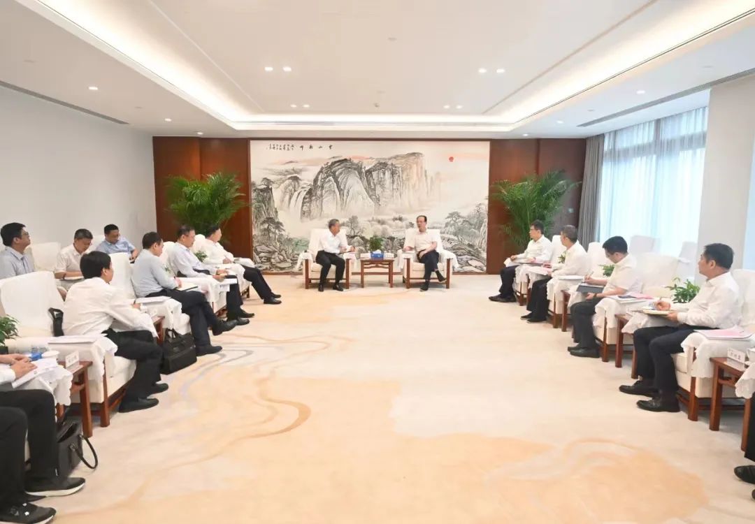 中國(guó)電建黨委書記、董事長(zhǎng)丁焰章會(huì)見南瑞集團(tuán)董事長(zhǎng)、黨委書記山社武