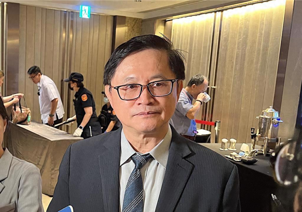 童子賢喊話郭智輝“努力發(fā)電”，臺網(wǎng)友笑：越來越誠實了