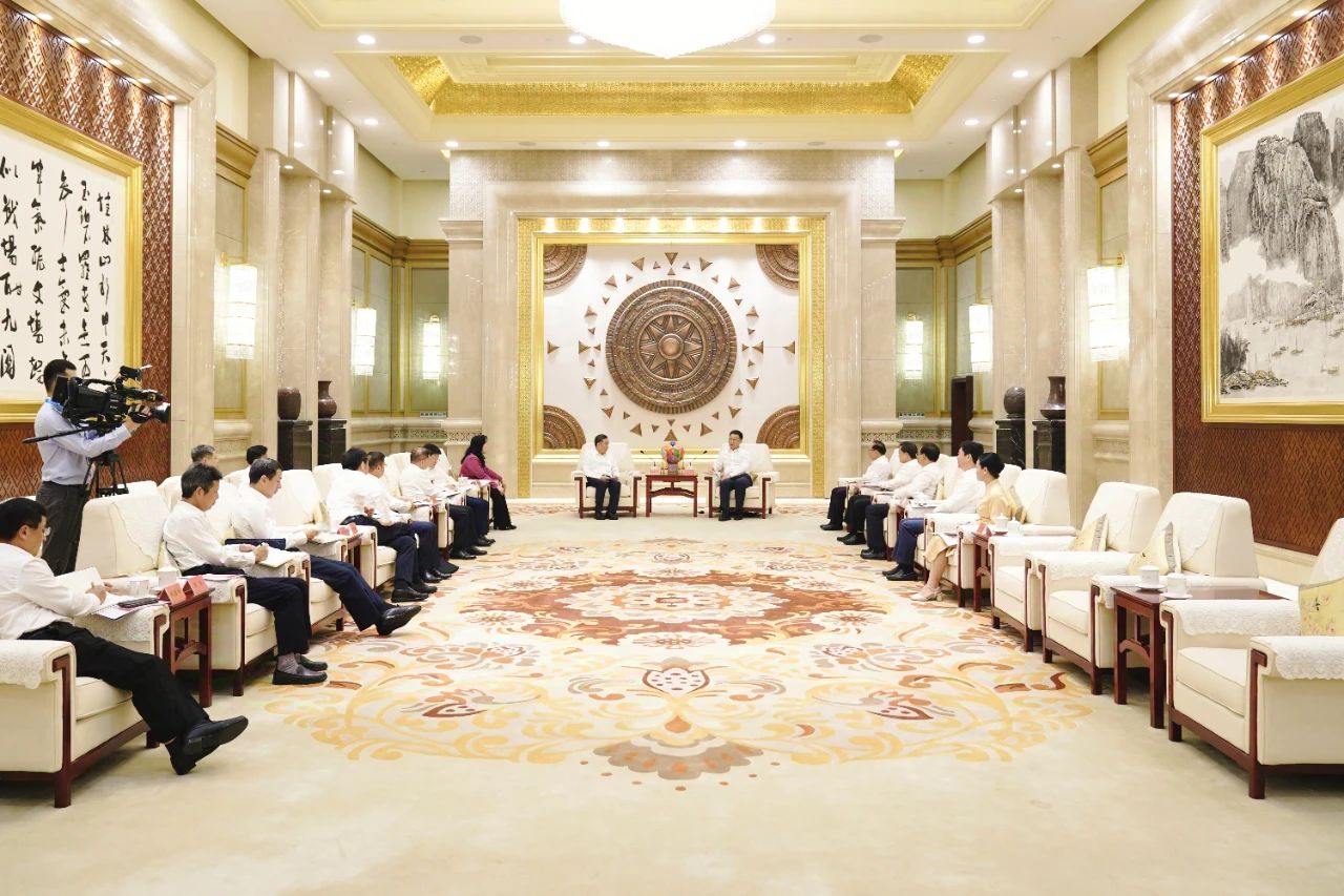中國能建黨委書記、董事長宋海良拜會廣西壯族自治區(qū)黨委書記劉寧