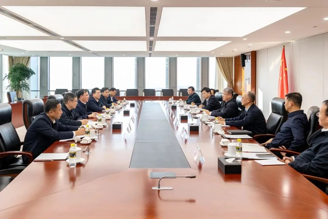 國家能源集團(tuán)黨組書記、董事長劉國躍與中國大唐黨組副書記、總經(jīng)理張傳江會(huì)談