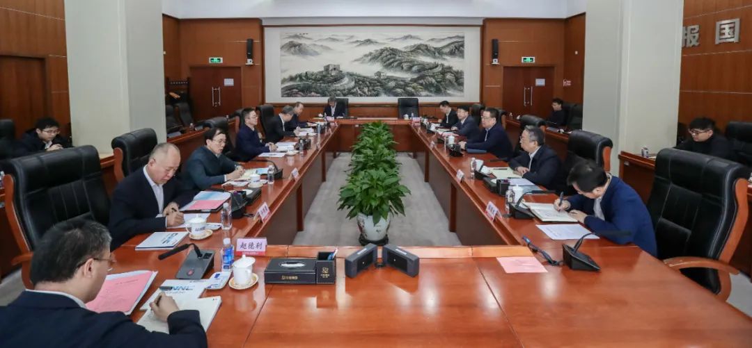 中核集團(tuán)會見中國一重董事、總經(jīng)理、黨委副書記呂智強(qiáng)一行